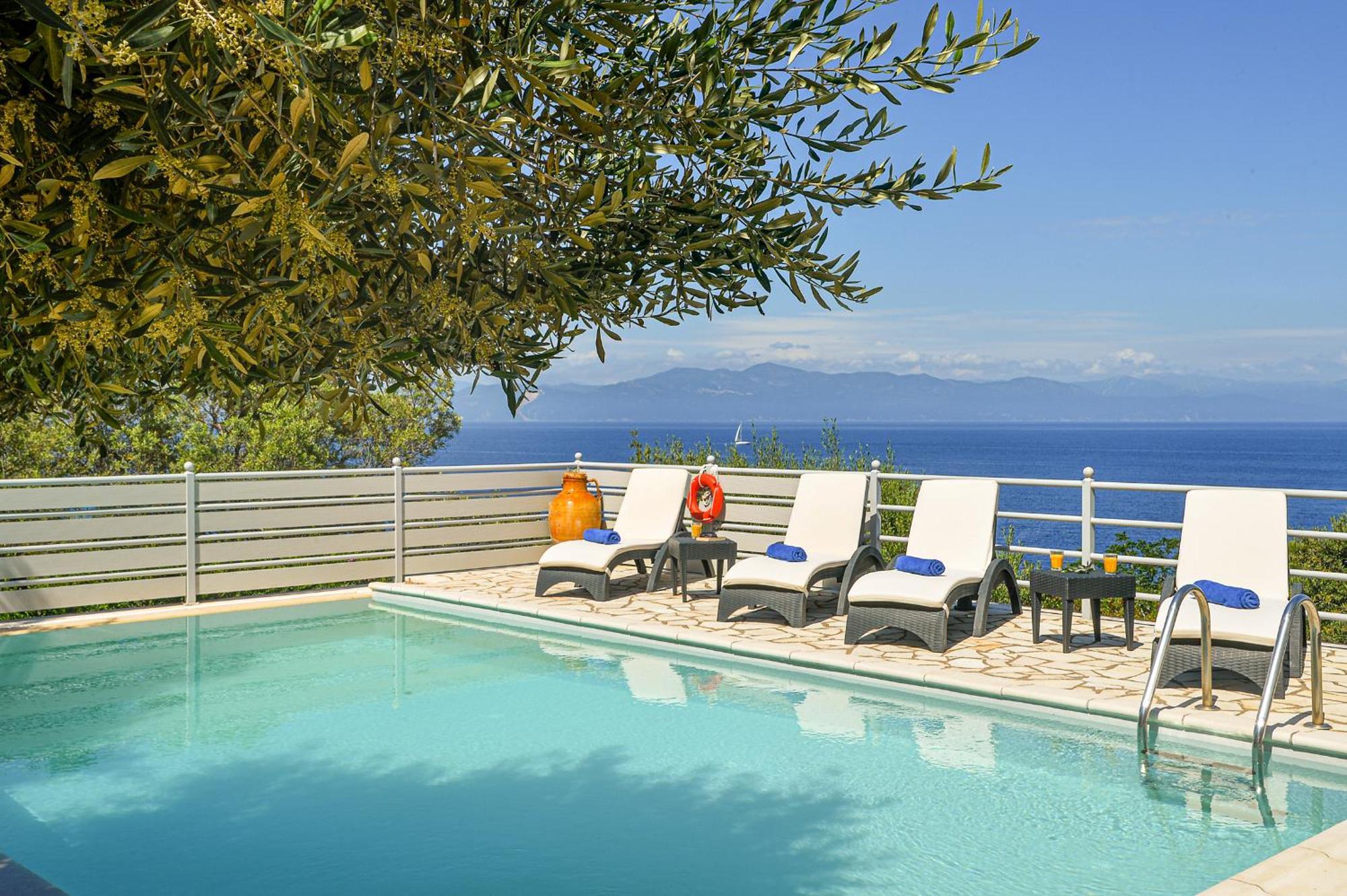 Вилла Lioniskari Seaviews - Paxoi'S Private Pool Oasis Porto Ozias Экстерьер фото