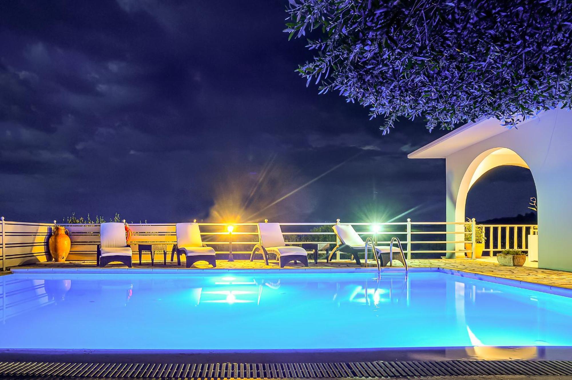 Вилла Lioniskari Seaviews - Paxoi'S Private Pool Oasis Porto Ozias Экстерьер фото