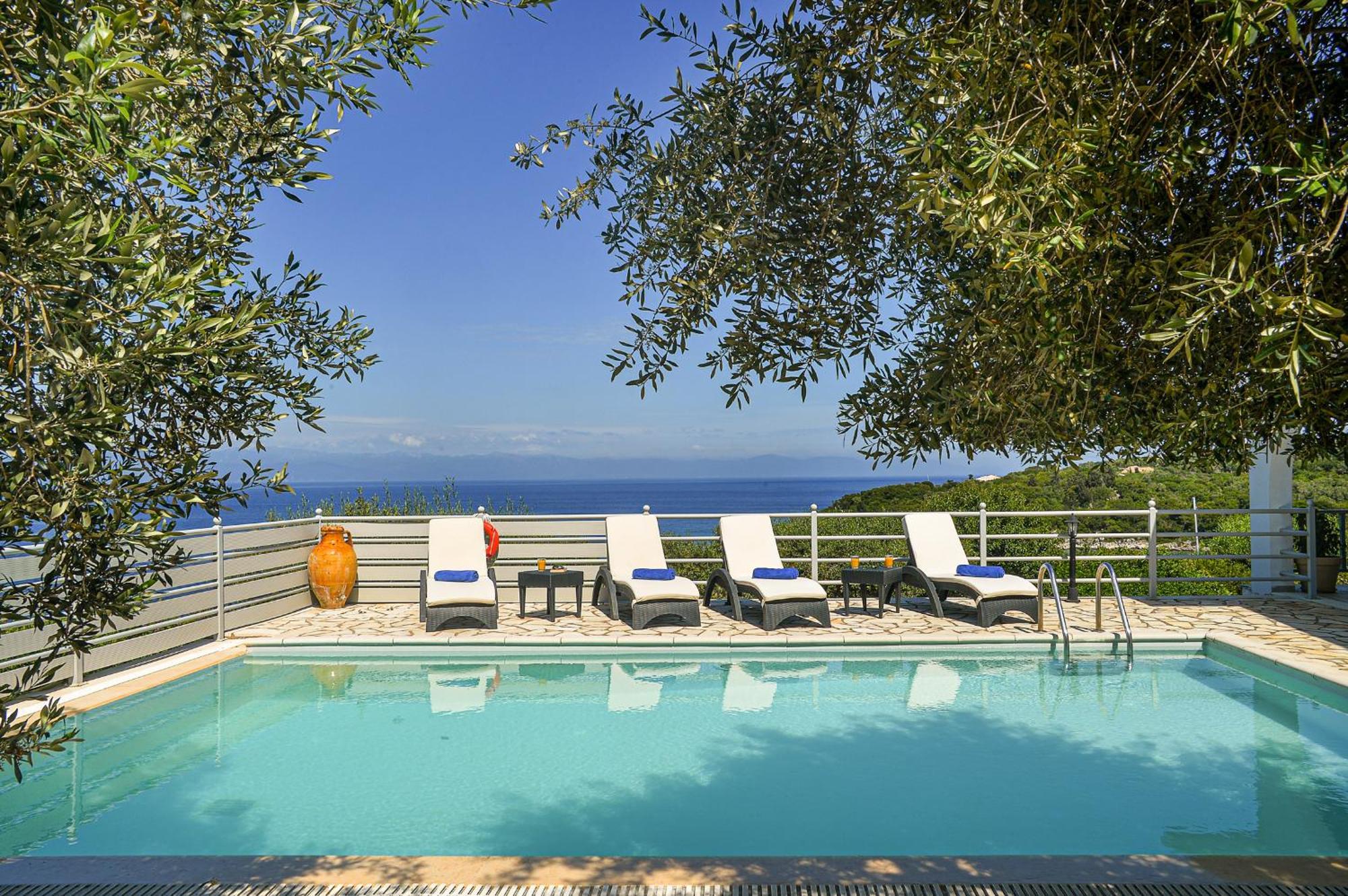 Вилла Lioniskari Seaviews - Paxoi'S Private Pool Oasis Porto Ozias Экстерьер фото